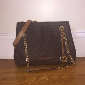 BRAND NEW MICHAEL KORS TOTE